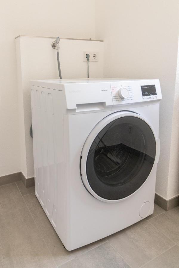 Unique: Zentrumsnahe 2 Zimmerwohnung In Villingen Mit Netflix 1 Og Extérieur photo