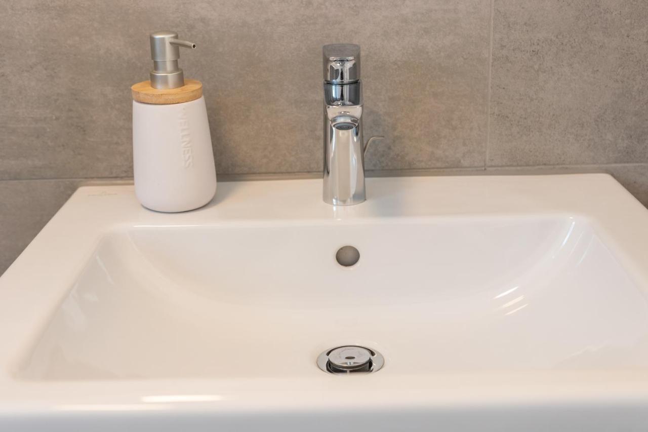 Unique: Zentrumsnahe 2 Zimmerwohnung In Villingen Mit Netflix 1 Og Extérieur photo